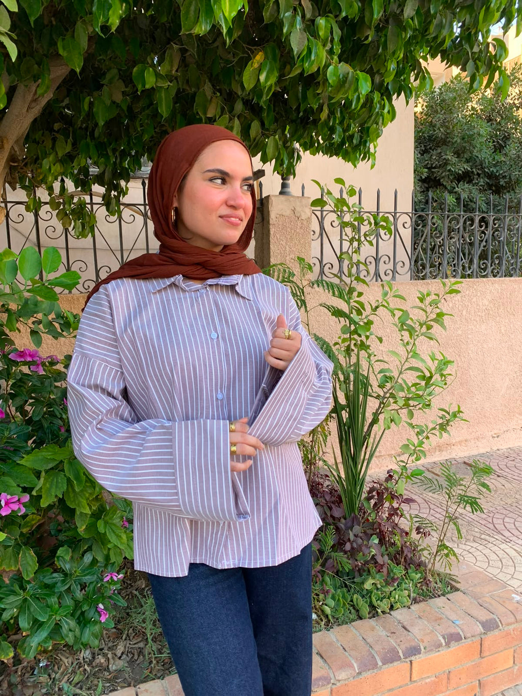 gray Basic Striped Shirt