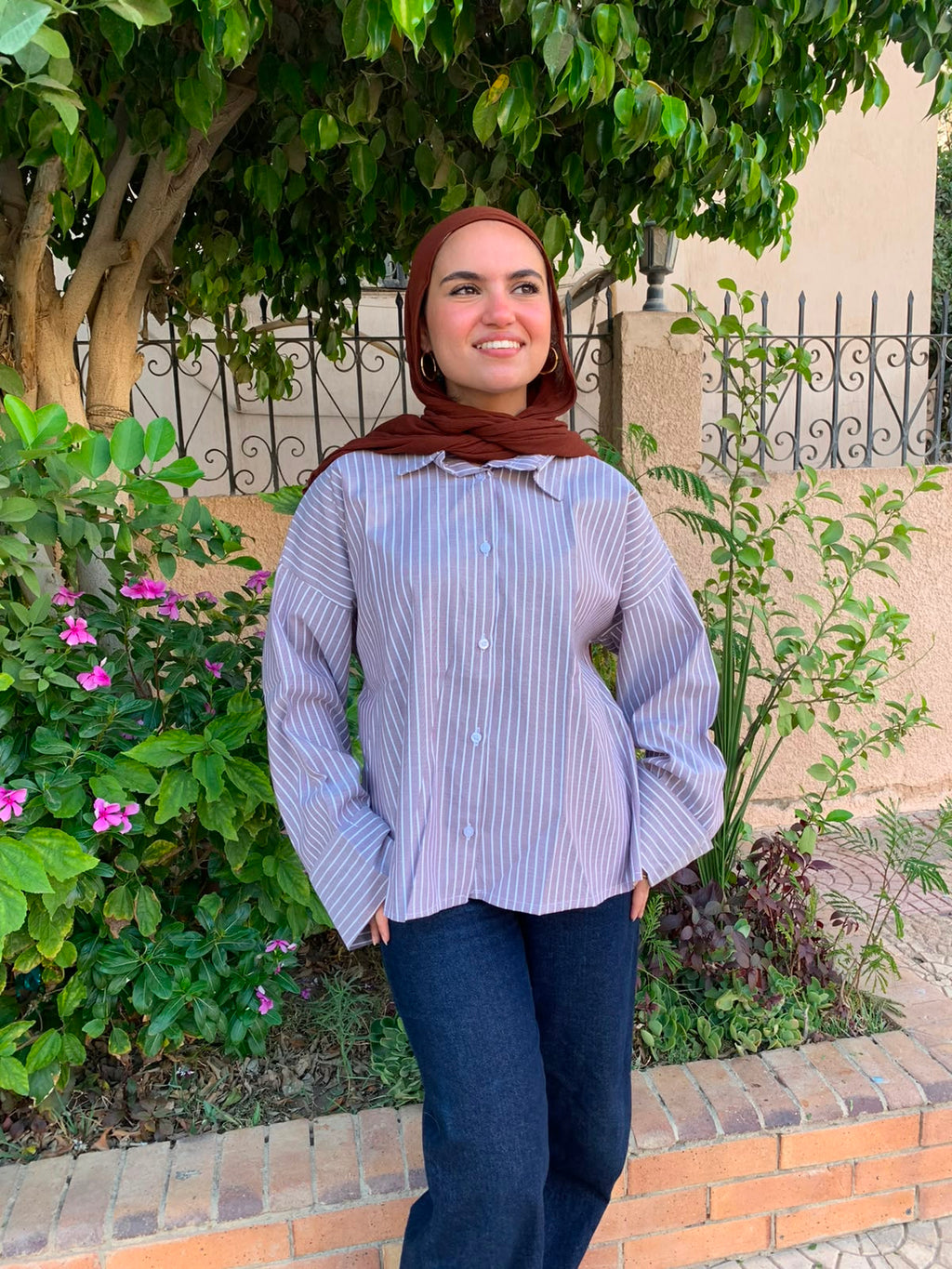 gray Basic Striped Shirt