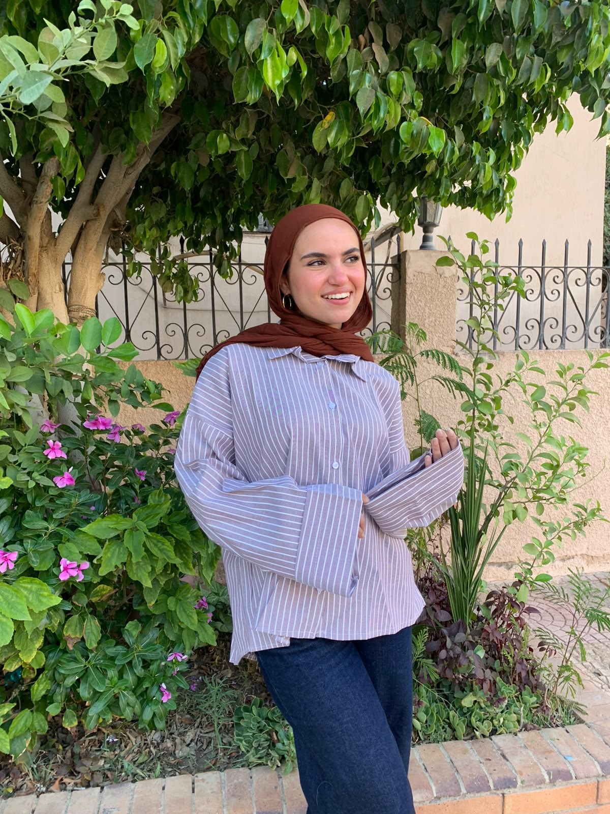 gray Basic Striped Shirt