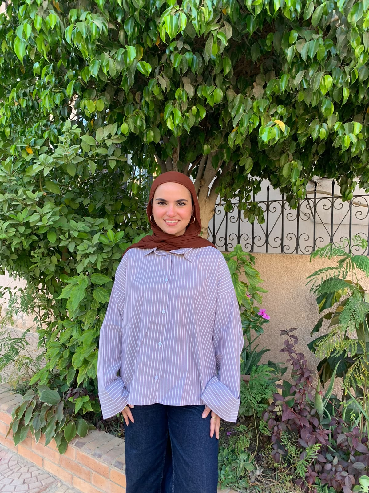 gray Basic Striped Shirt