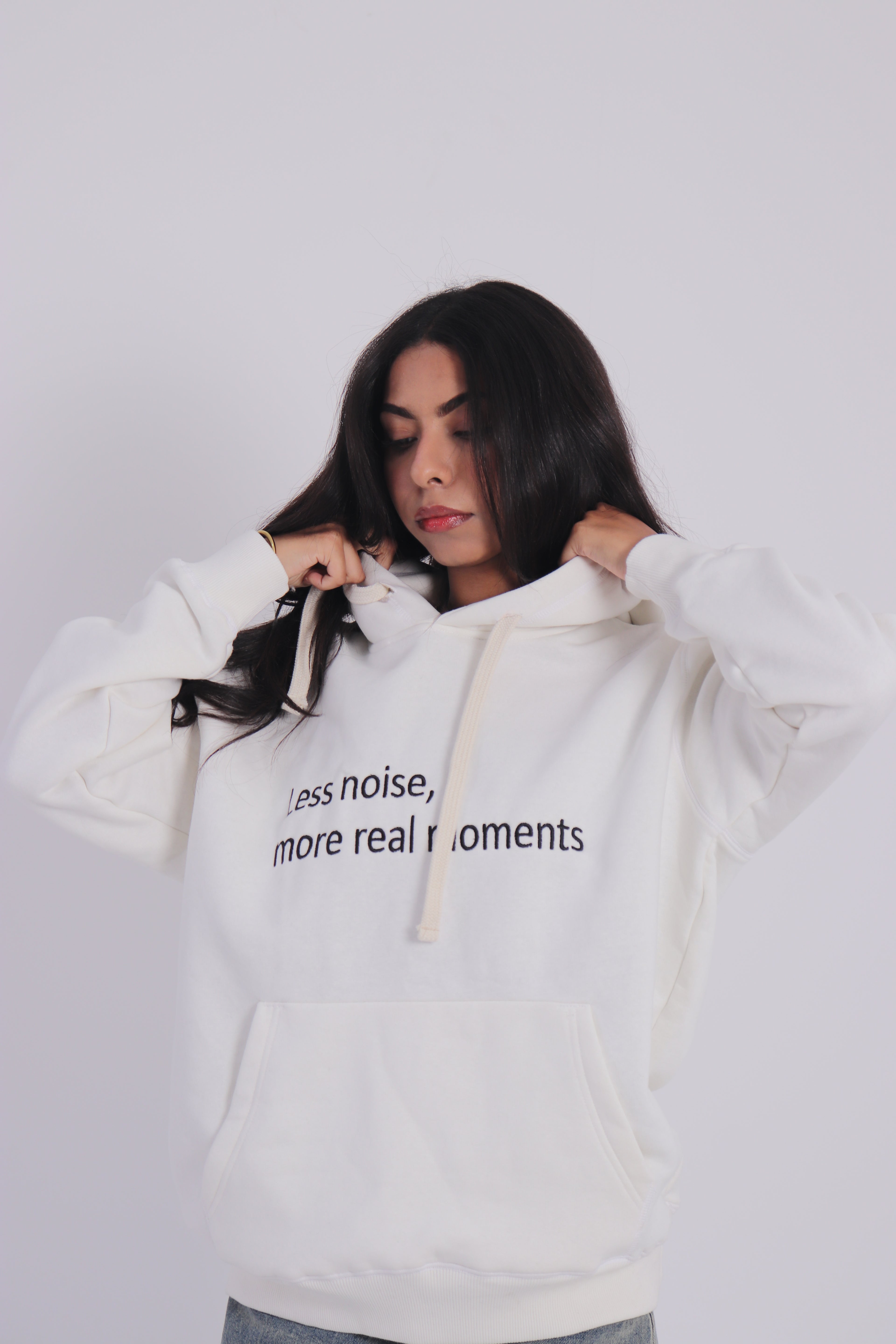 less noise hoodie - off white
