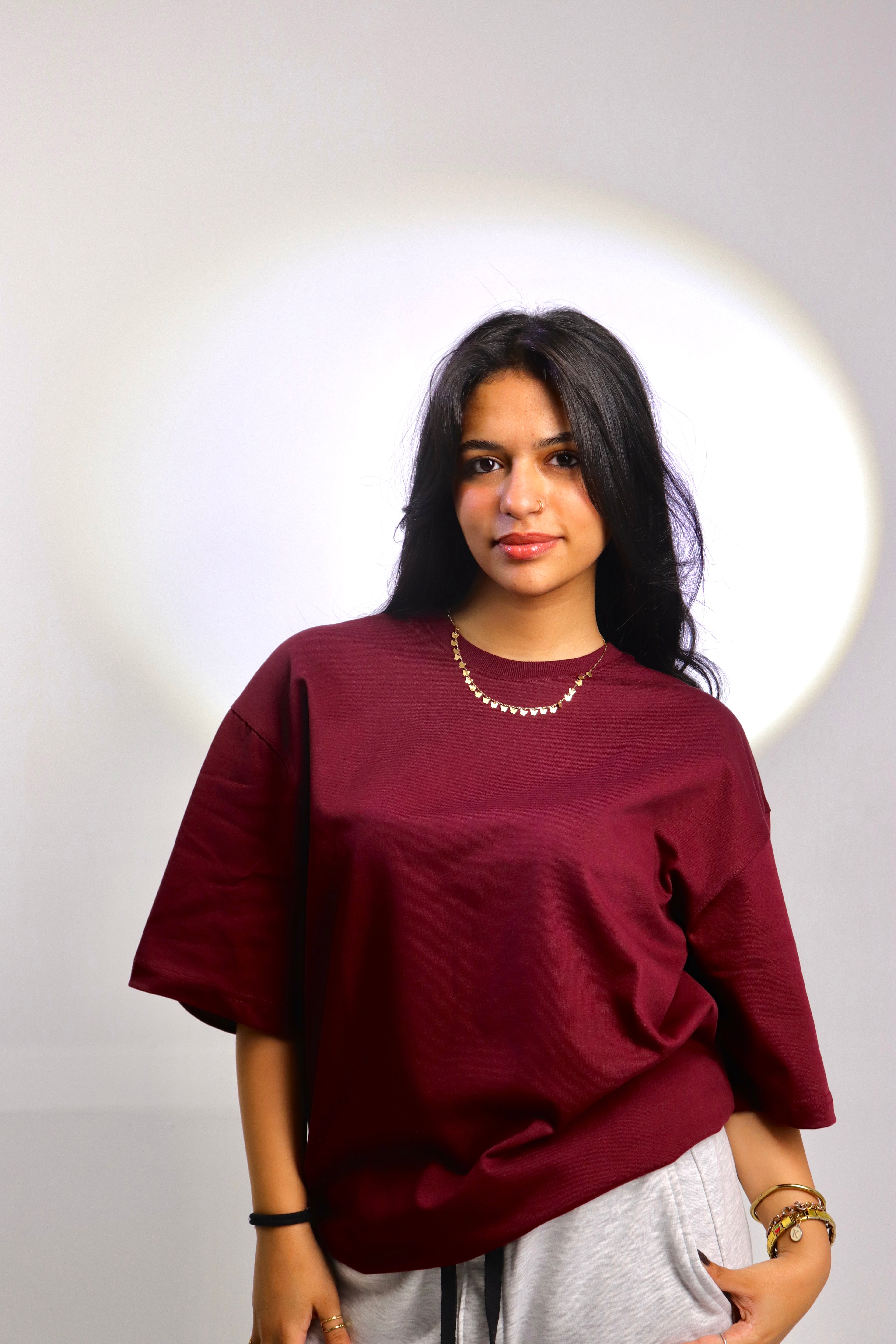 burgndy oversized T-shirt