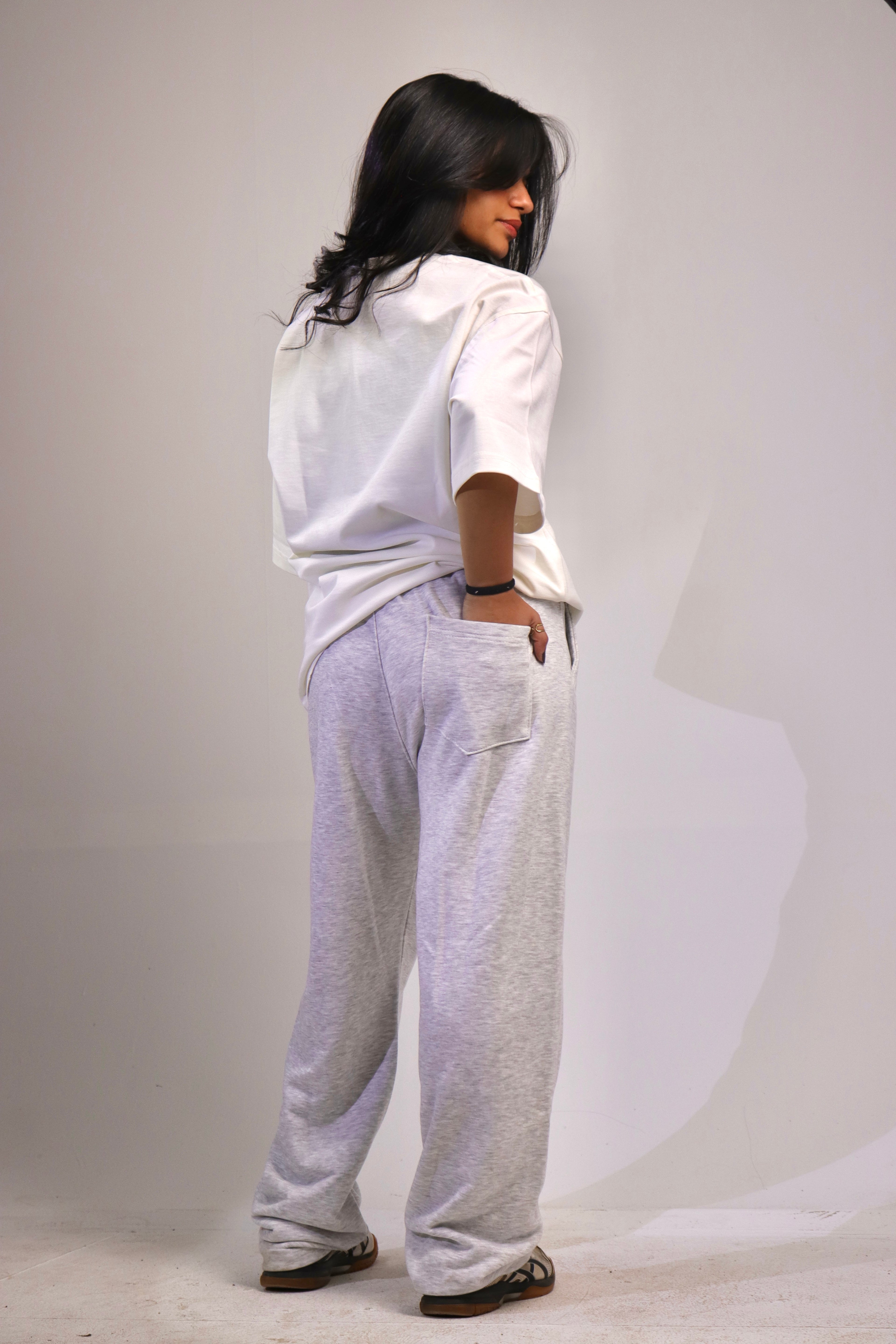 grey sweatpants