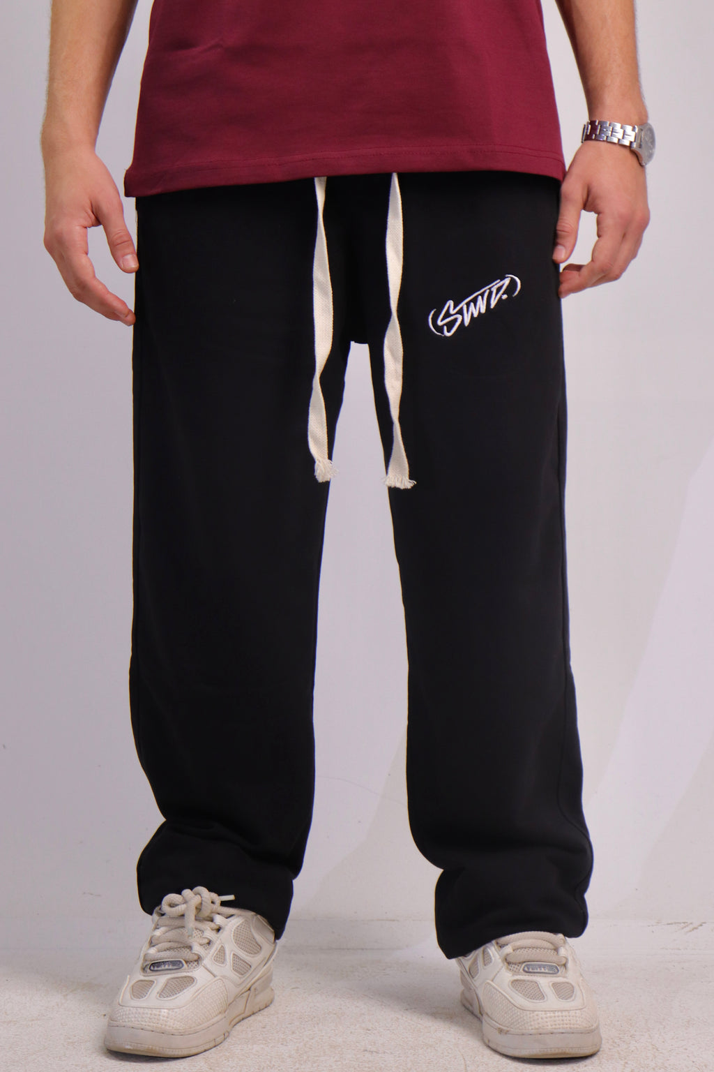 black sweatpants
